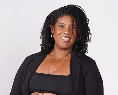 Mrs. Hochyana Pierre